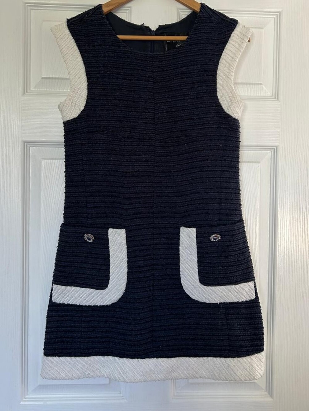 Chanel Tweed Dress Size 38 - Picture 2 of 6